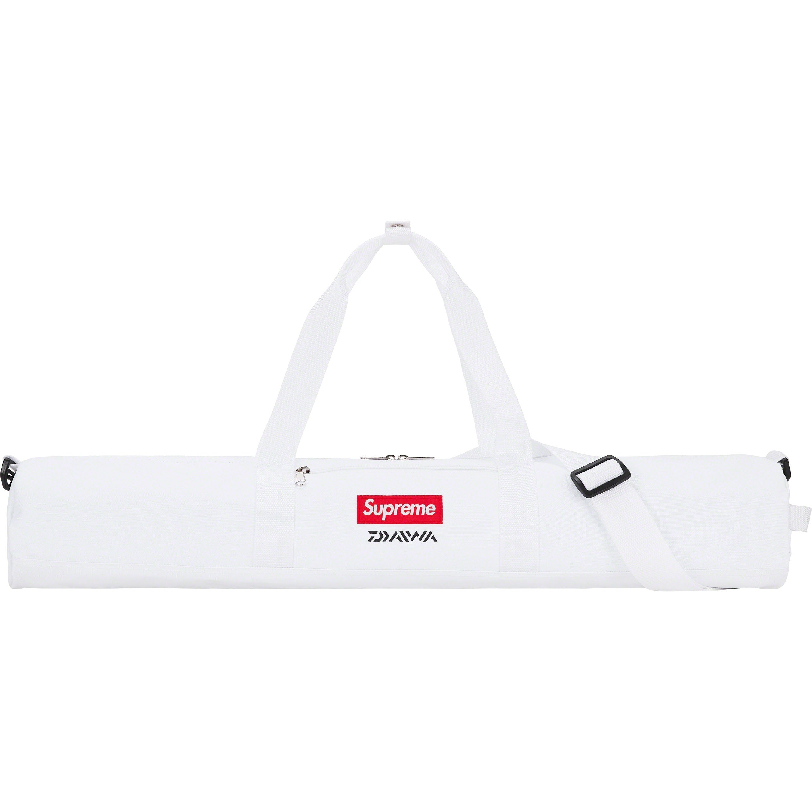 Supreme®/Daiwa DV1 Fishing Rod and Reel view 3